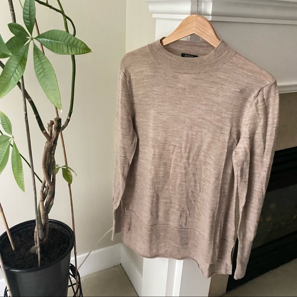 BADGLEY MISCHKA Tan Mockneck 100% Merino Wool Sweater - Picture 2 of 11